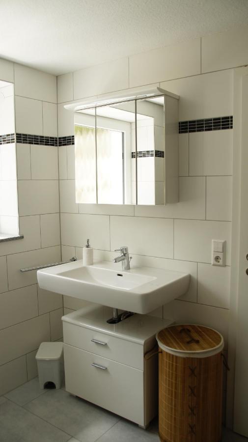Ferienwohnung Burgblick Im Neuffener Tal Mit Sauna Und Wallbox Frickenhausen  Ngoại thất bức ảnh
